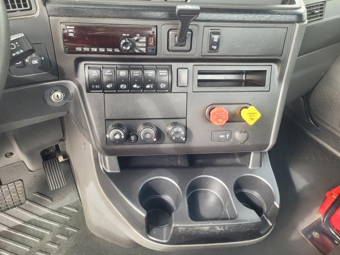 2020 International LT625-17