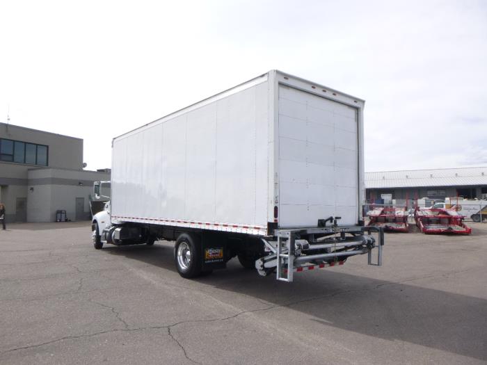 2020 Peterbilt 337-5