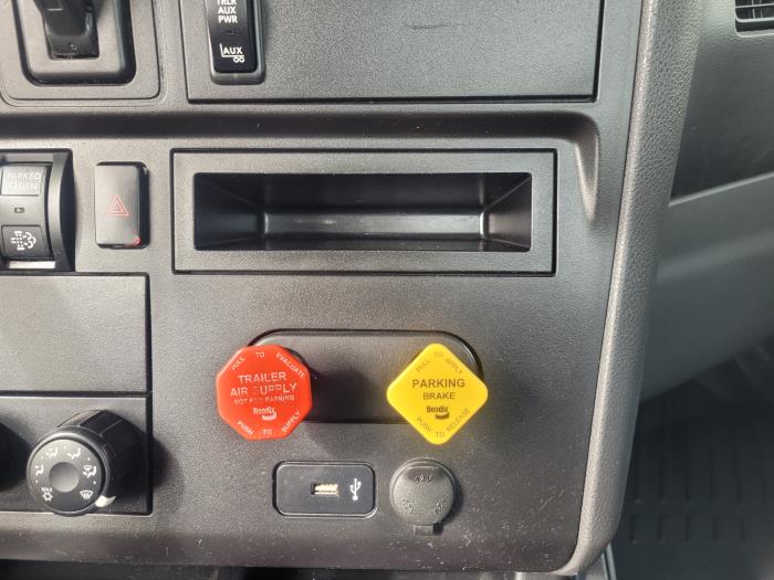 2020 International LT625-19