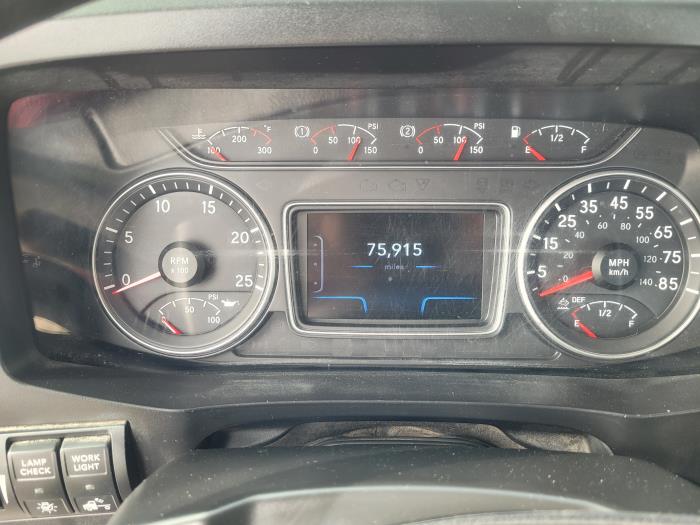 2020 International LT625-15