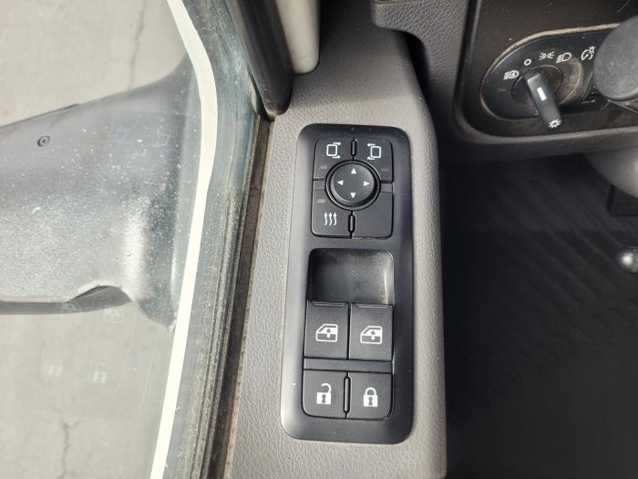 2020 International LT625-22