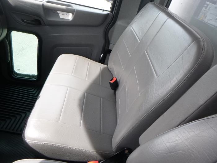 2020 Peterbilt 337-18