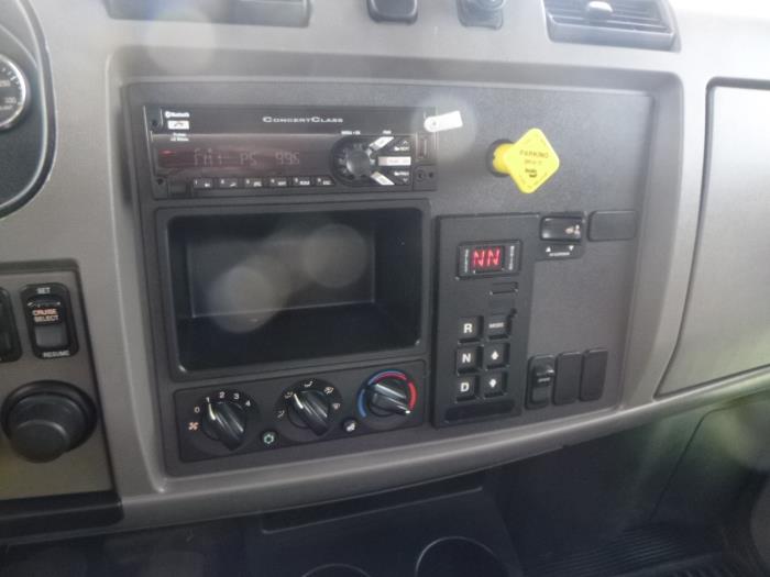 2020 Peterbilt 337-20