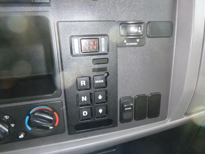 2020 Peterbilt 337-23