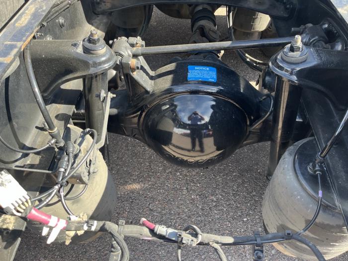 2024 Peterbilt 579-4