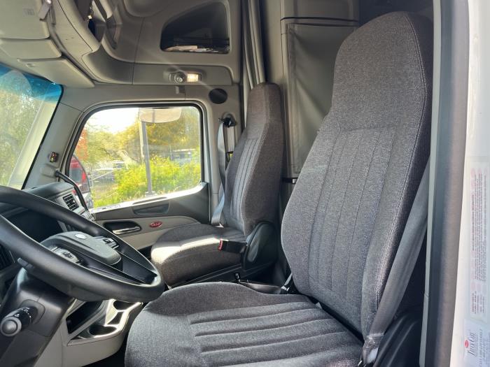 2024 Peterbilt 579-11