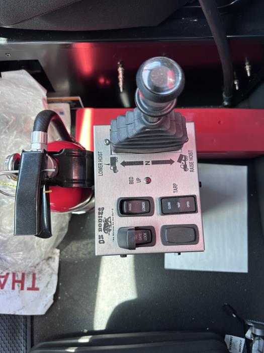 2026 Peterbilt 548-14