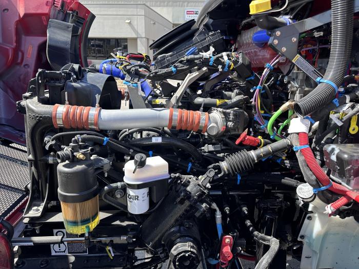 2026 Peterbilt 548-7