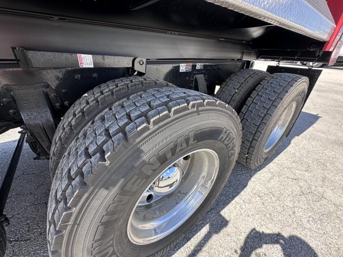 2026 Peterbilt 548-11