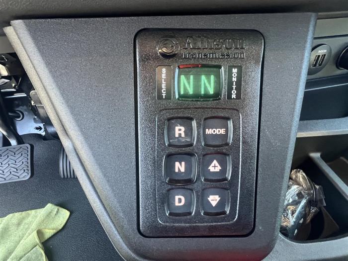 2026 Peterbilt 548-37