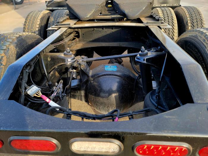 2024 Peterbilt 579-12