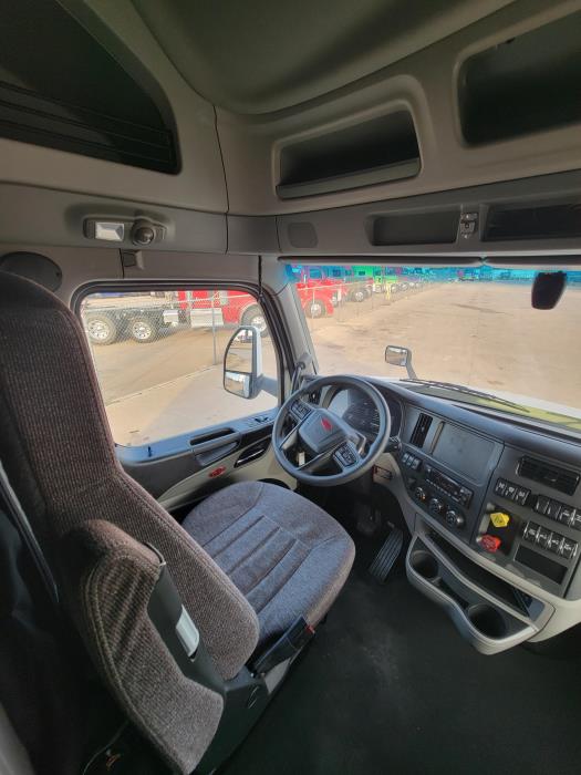 2024 Peterbilt 579-18