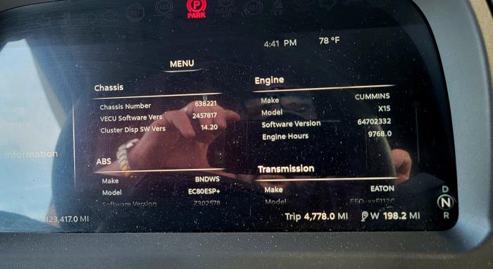 2024 Peterbilt 579-22