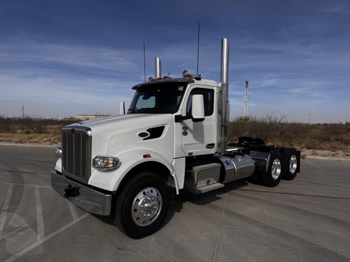 2027 Peterbilt 567-1