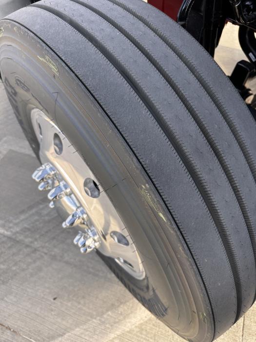 2027 Peterbilt 567-15