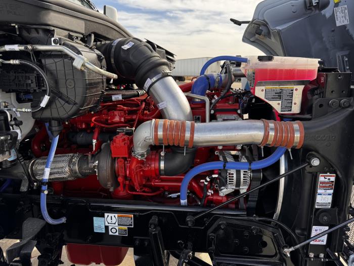 2027 Peterbilt 567-16