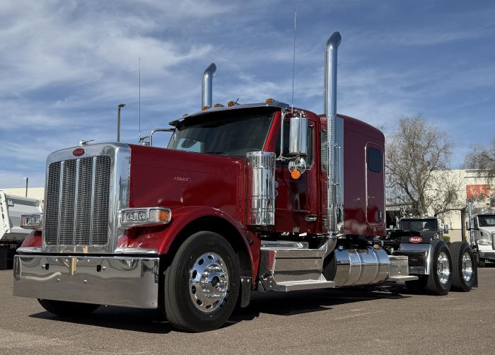 2027 Peterbilt 589-1