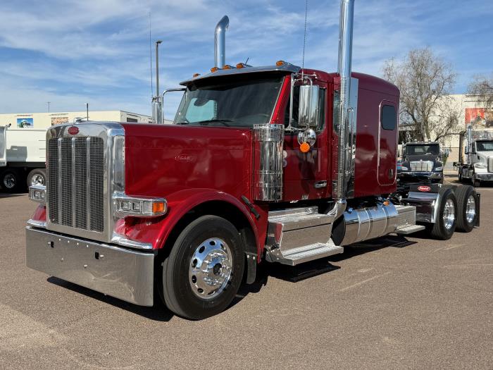 2027 Peterbilt 589-2