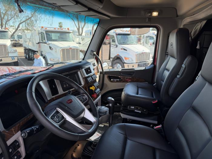 2027 Peterbilt 589-15