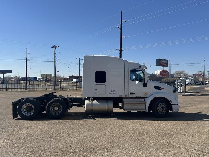 2022 Peterbilt 579-3