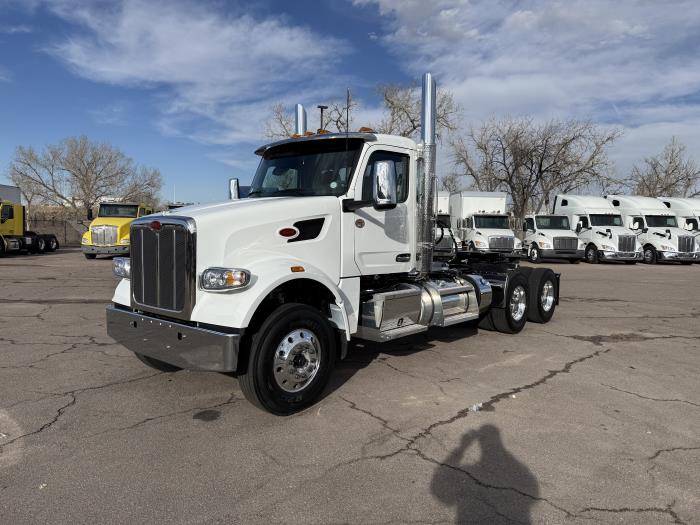 2027 Peterbilt 567-1