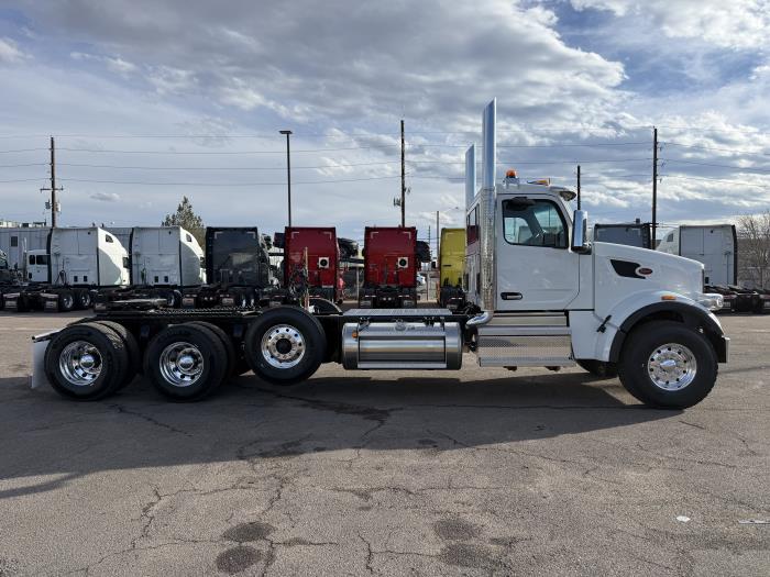 2027 Peterbilt 567-3