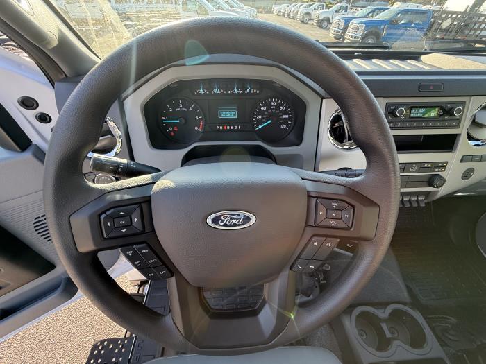 New 1996 Ford F-750 - photo 15