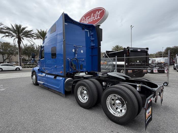 2027 Peterbilt 579-3