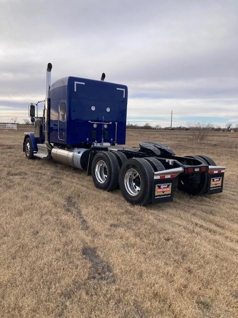 2027 Peterbilt 589-5