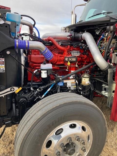 2027 Peterbilt 589-1