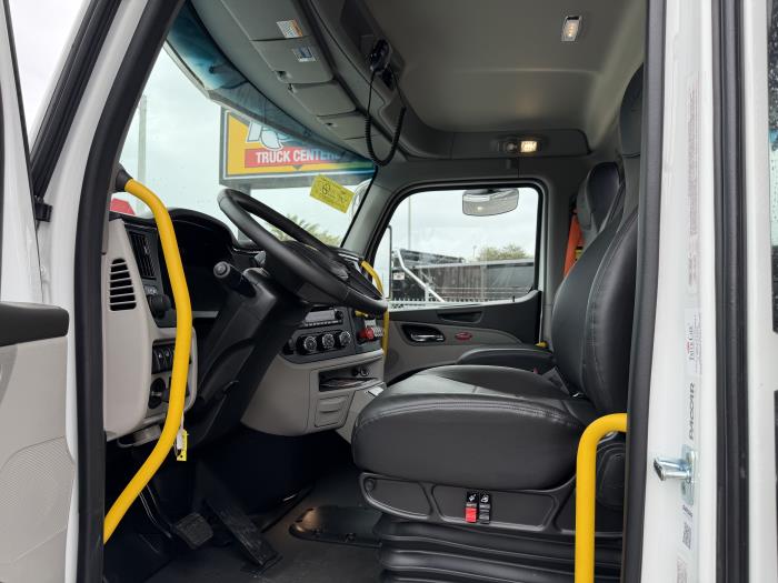 2027 Peterbilt 589-13