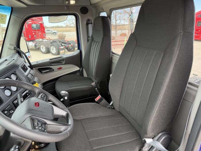 2026 Peterbilt 567-7