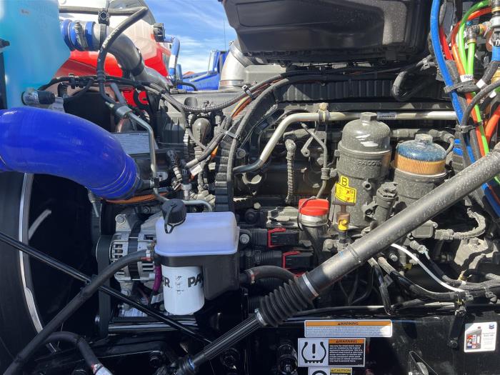 2025 Peterbilt 567-13