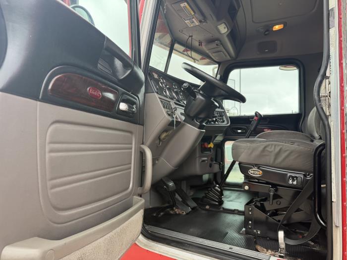 2020 Peterbilt 389-22