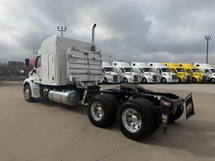 2020 Peterbilt 579-2