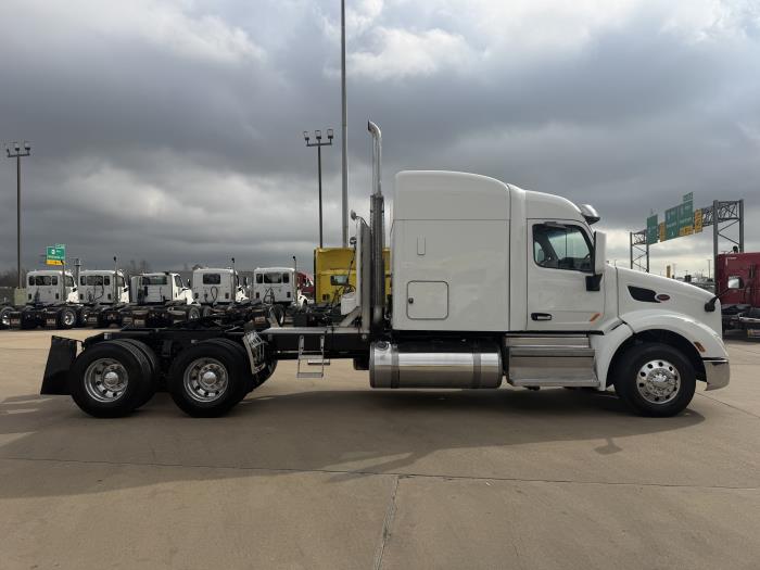 2020 Peterbilt 579-5