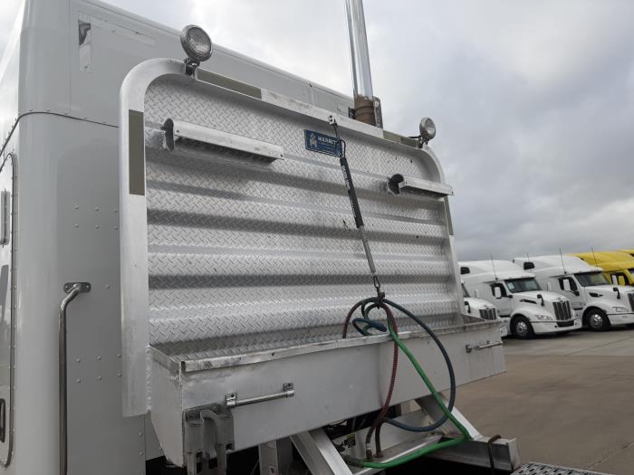 2020 Peterbilt 579-14