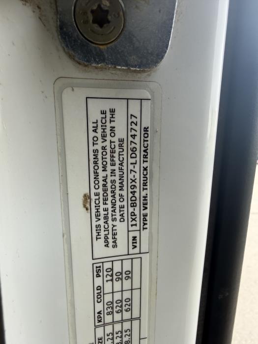 2020 Peterbilt 579-28