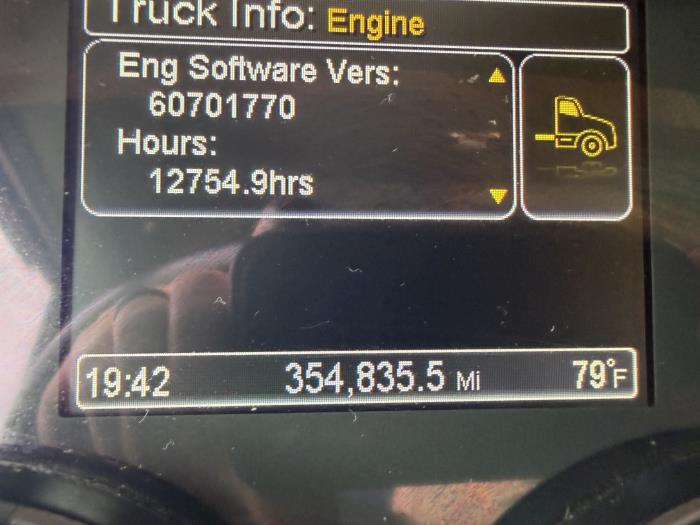 2020 Peterbilt 579-37