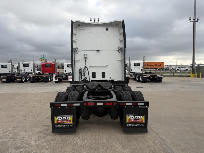 2021 Peterbilt 579-4