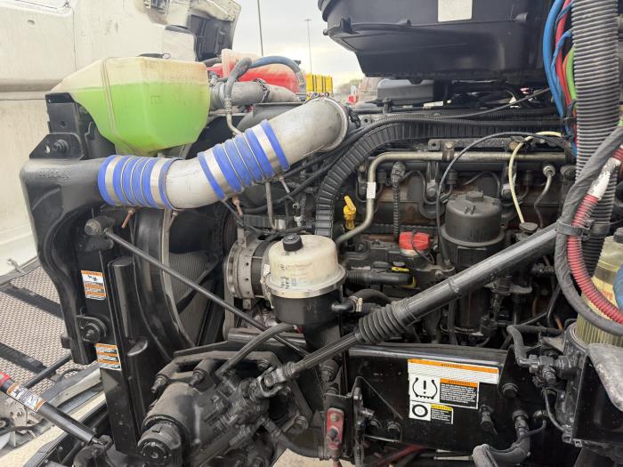 2021 Peterbilt 579-17