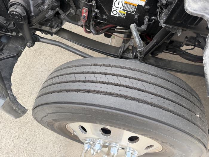 2021 Peterbilt 579-18