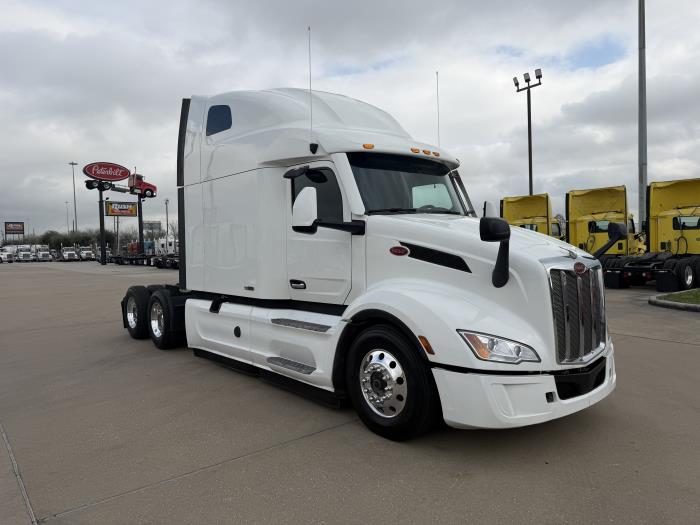 2024 Peterbilt 579-6