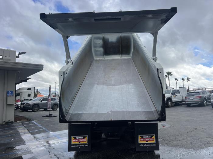 2027 Peterbilt 567-31