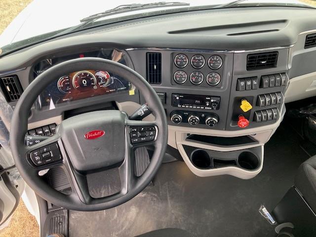 2027 Peterbilt 567-13
