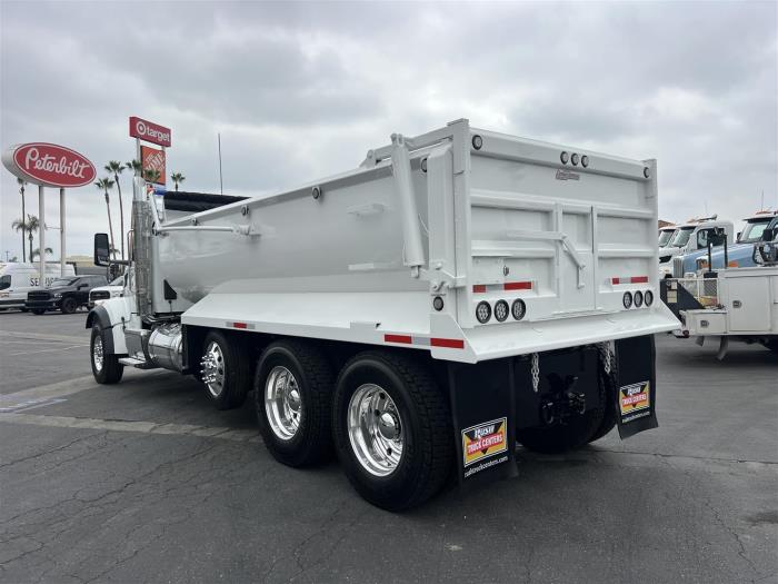 2027 Peterbilt 567-8