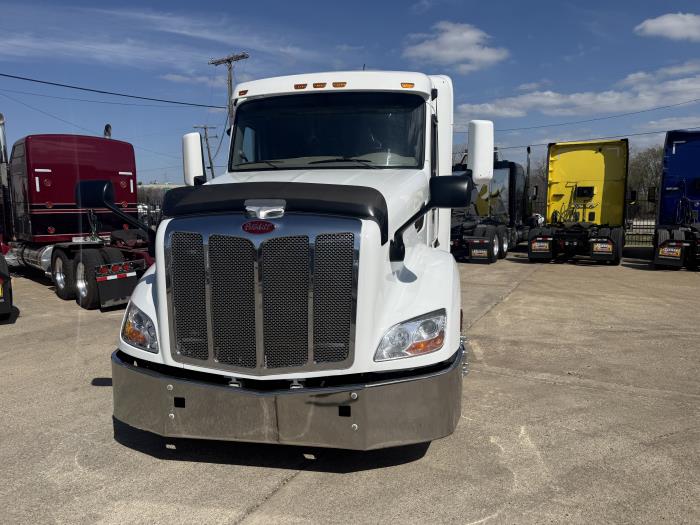 2022 Peterbilt 579-22