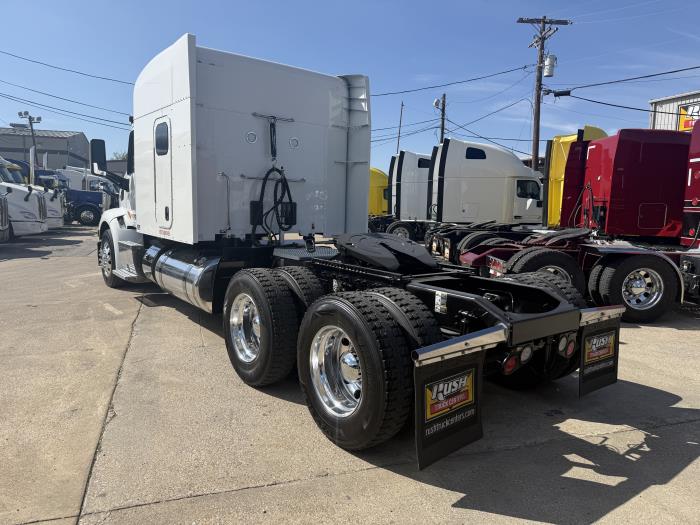 2022 Peterbilt 579-35