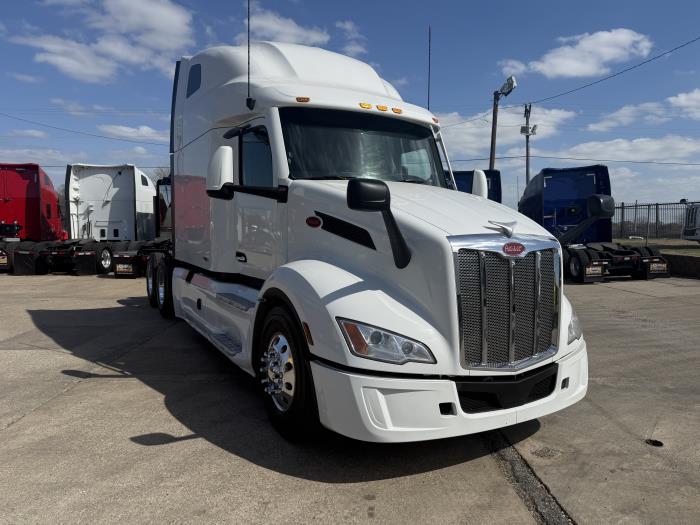 2024 Peterbilt 579-26