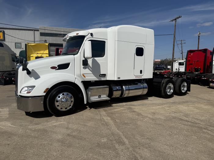 2022 Peterbilt 579-41